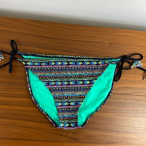 Xhilaration colorful bikini bottom size XL - Picture 1 of 4